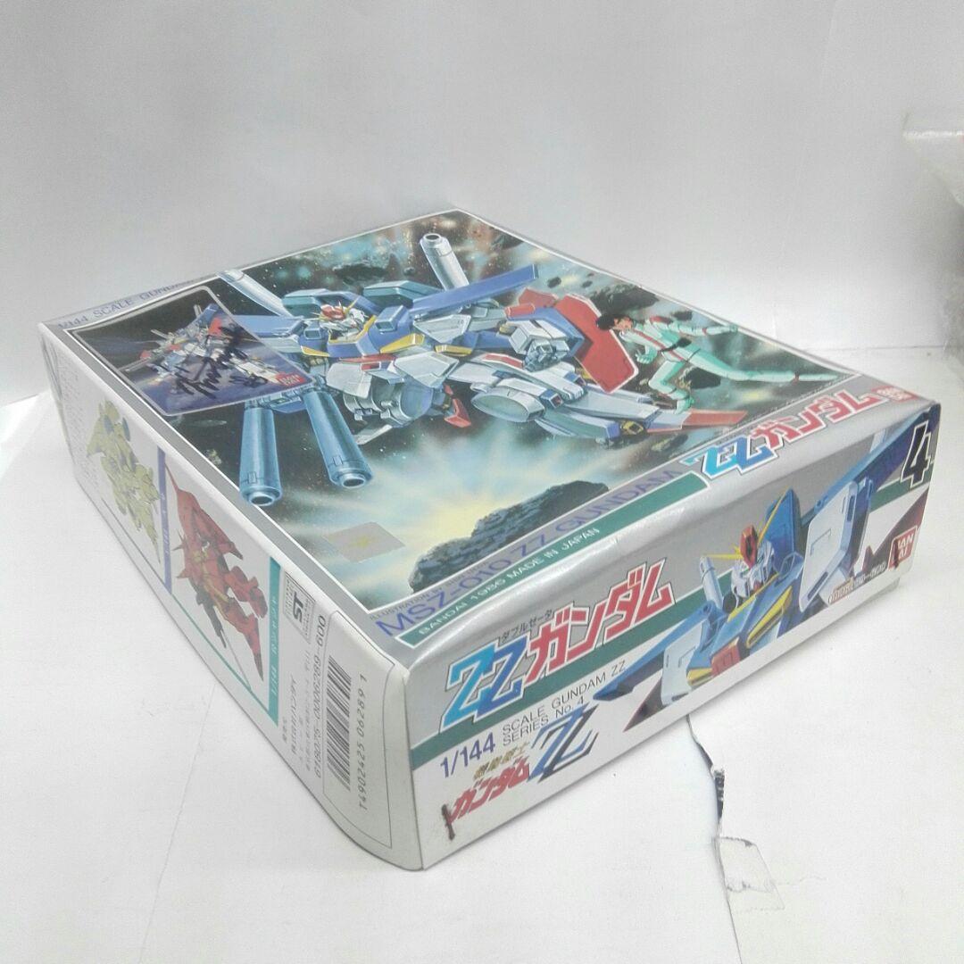 サイン入り【非売品】機動戦士ガンダムZZ金メッキVer.
