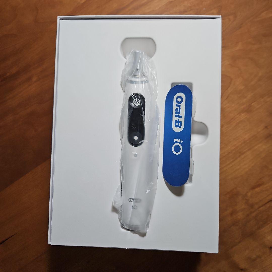 Oral-B iOシリーズ8 電動歯ブラシ 本体