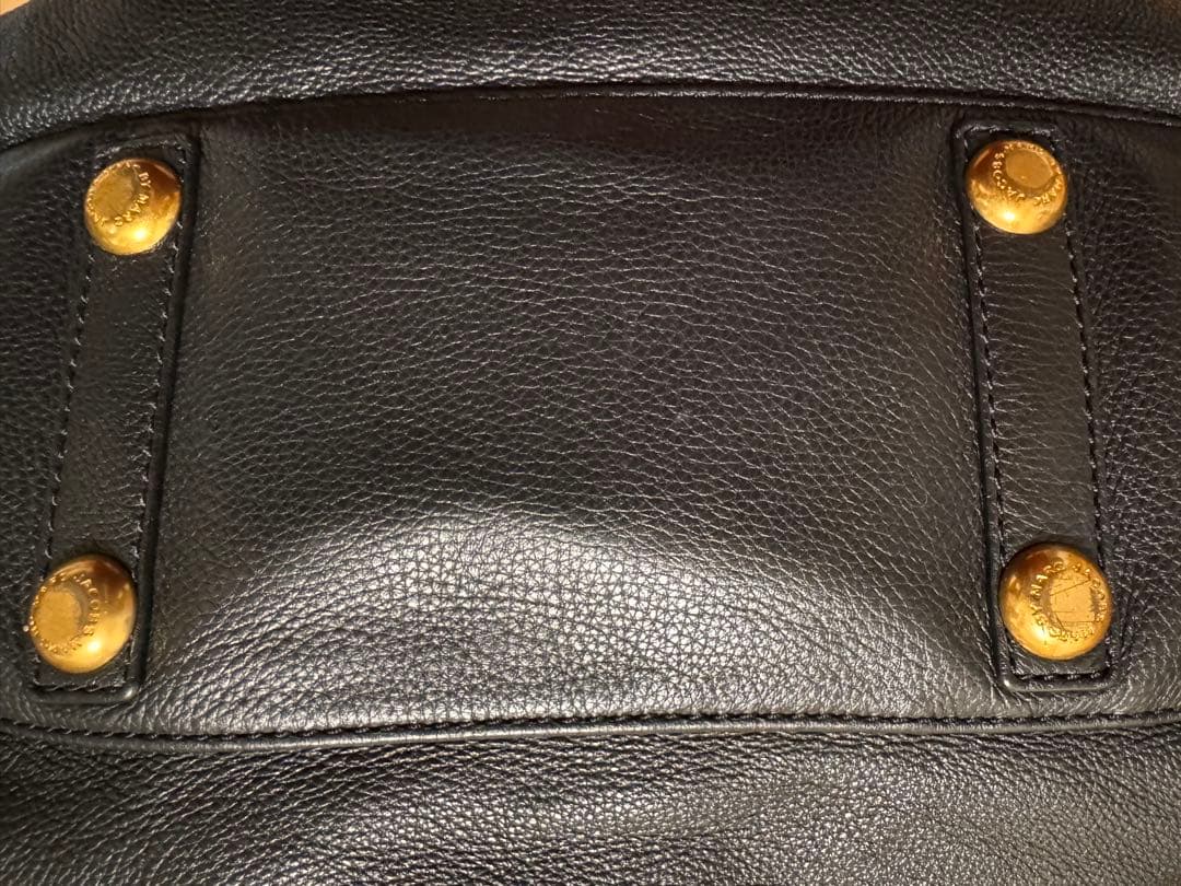 MARC JACOBS黒のレザーショルダーバッグ