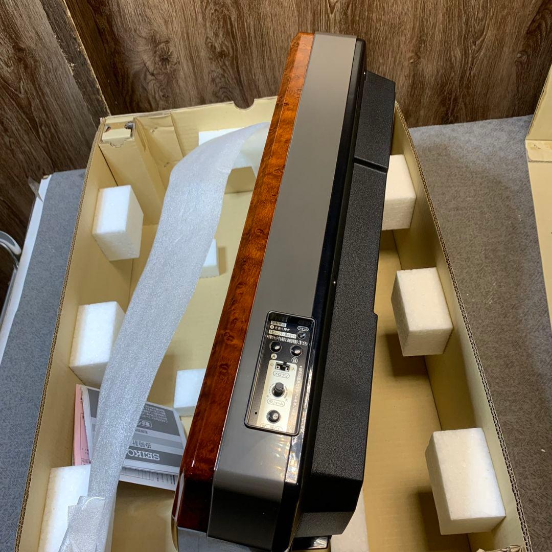 J839 SEIKO セイコー 掛時計 未使用品 RE556H