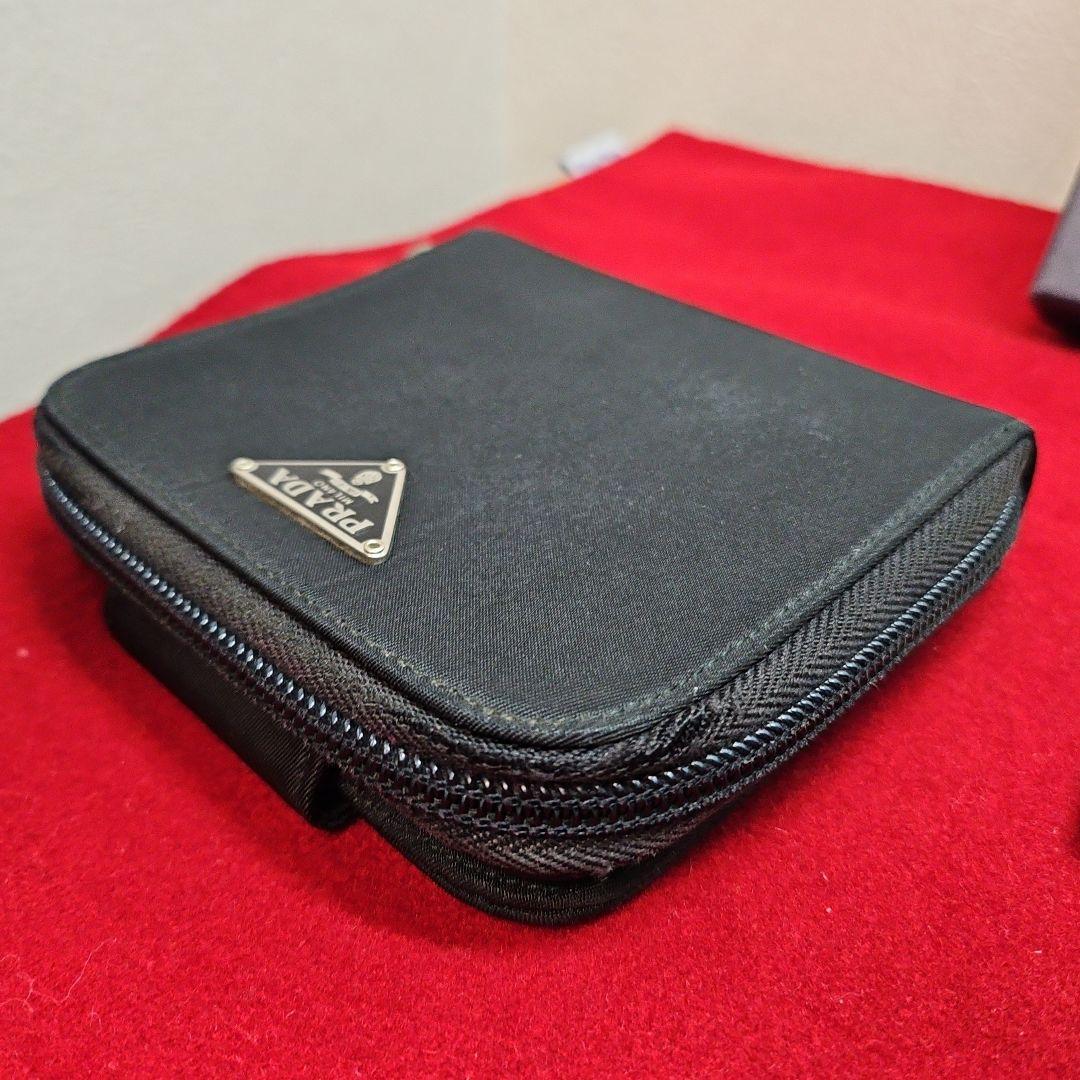 PRADA プラダ 二つ折り財布 ステートナイロン 三角ロゴ ラウンドファスナー