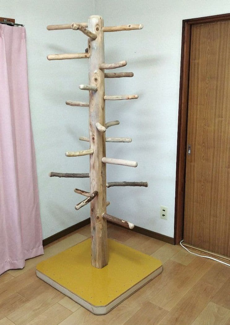 大型鳥さん用】179.5cm眺め抜群♬ドッシリ重いバードスタンド