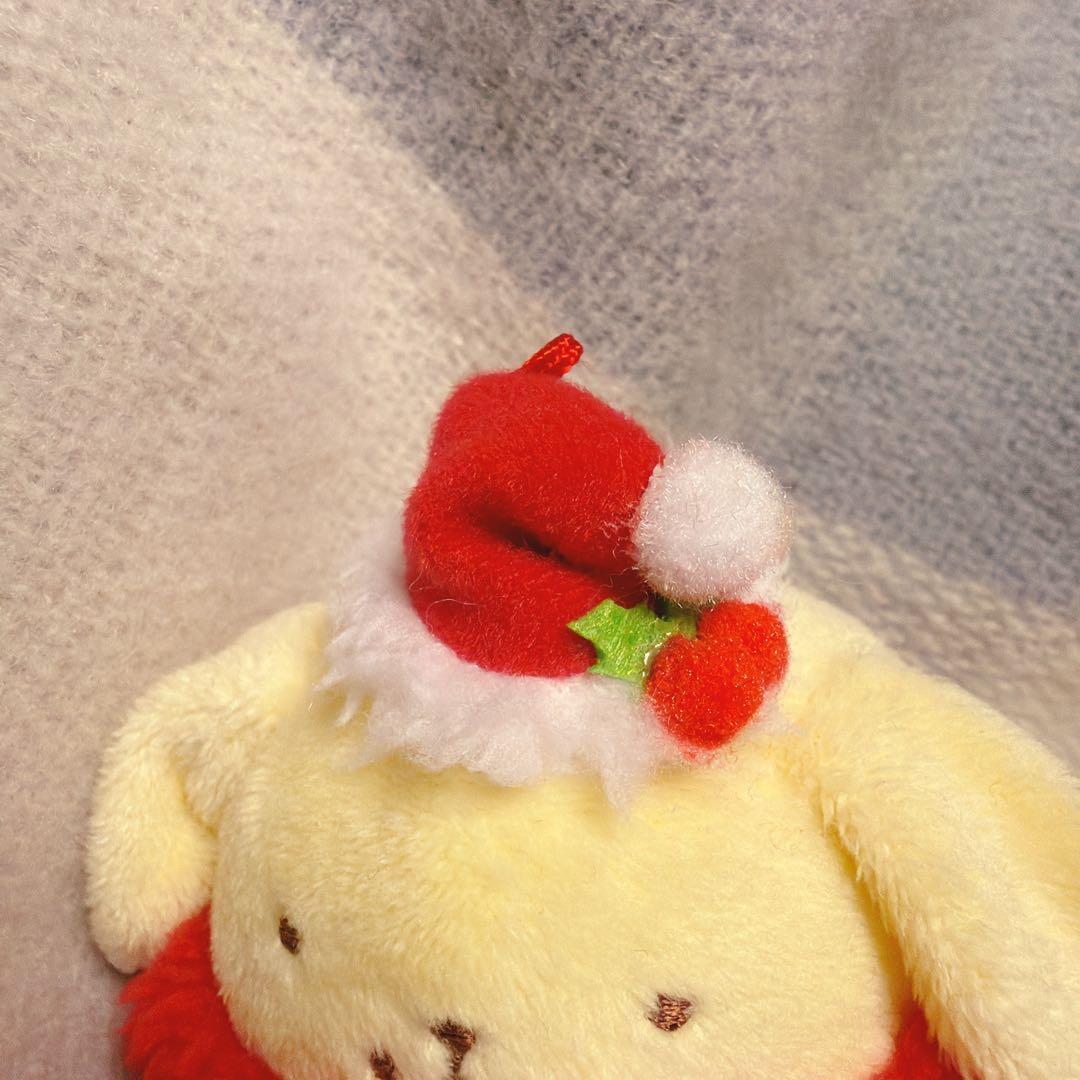 ポムポムプリンカフェ　マスコット　靴下の中にマフィン