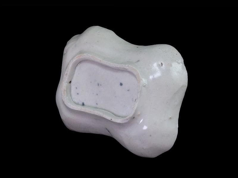 古伊万里　型刷印判　松葉に幾何学文様の図　変形皿　D228AS-CWj