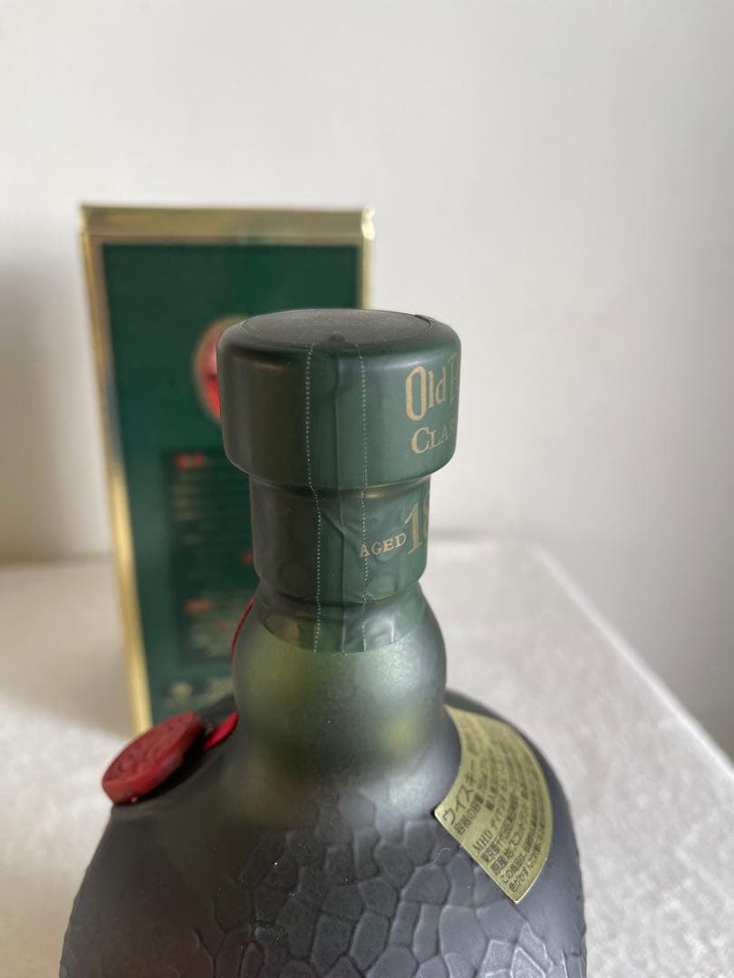 Old Parr Classic 18 750ml 箱入りウイスキー｜Amazon.co.jp: オールド