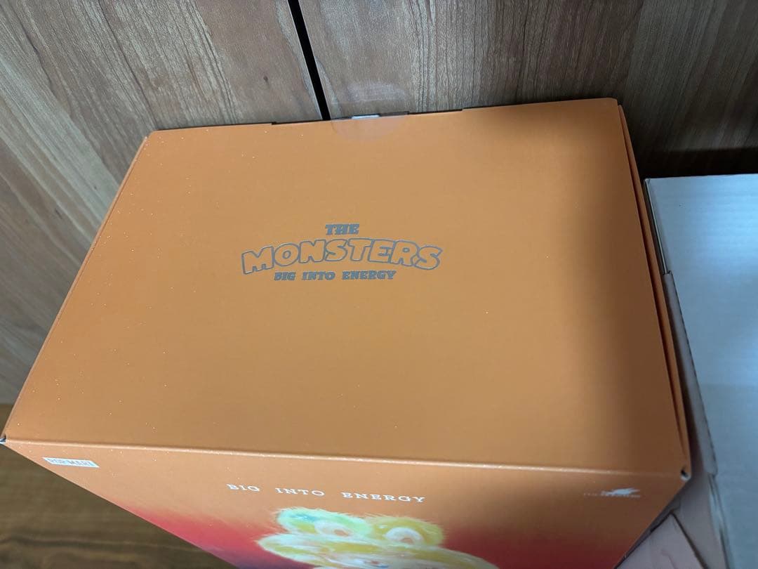 【正規品】ラブブ ROCK THE UNIVERSE