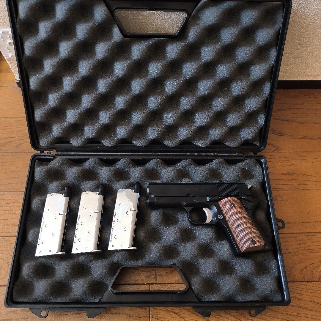 デトニクス４５ マガジン３本 ガンケース付き