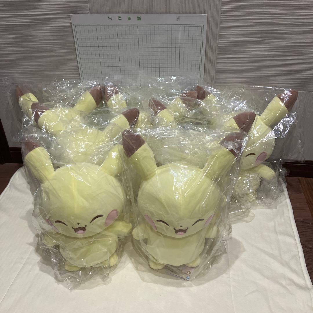 BANDAI＊ポケピース もふぐっと ぬいぐるみ〈ピカチュウ・にっこり〉７体
