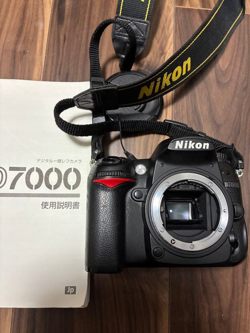 Nikon D7000 一眼レフ デジタルカメラ ニコン、ハイアマ向けデジタル一眼レフ「D7000」 - 価格.com