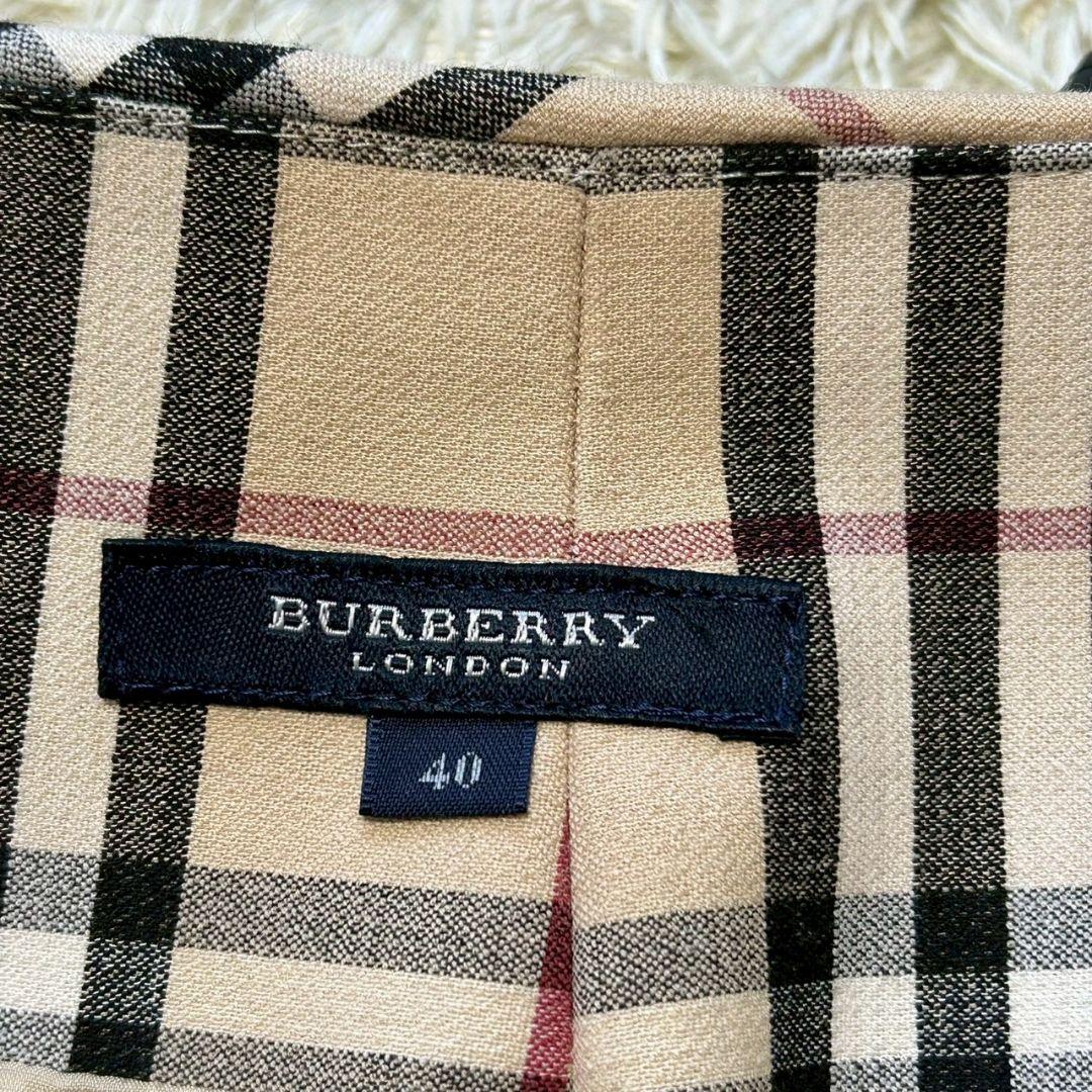 【新品未使用】バーバリーロンドン　スカート　ノバチェック　Aライン　ベルト　40