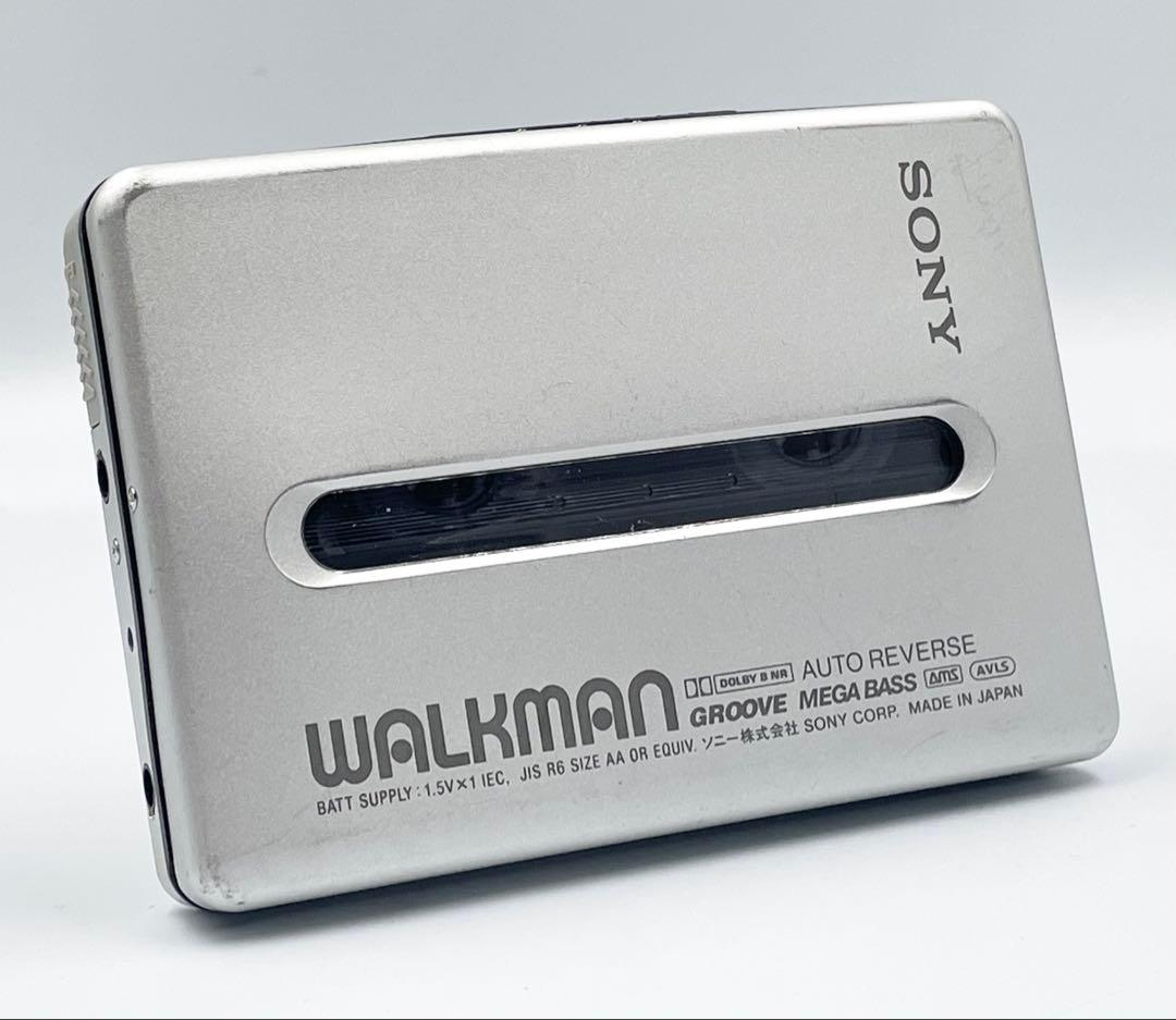 ESV027【ジャンク】SONY WALKMAN DC2 カセットプレーヤー
