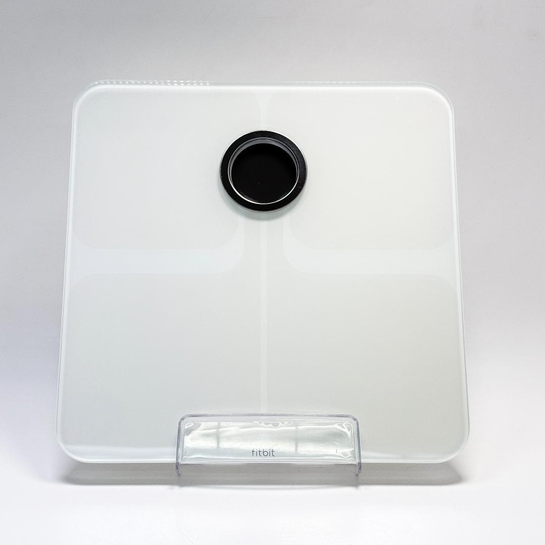 Fitbit フィットビット スマート体重計 FB202WT-JP 2019年製 - メルカリ