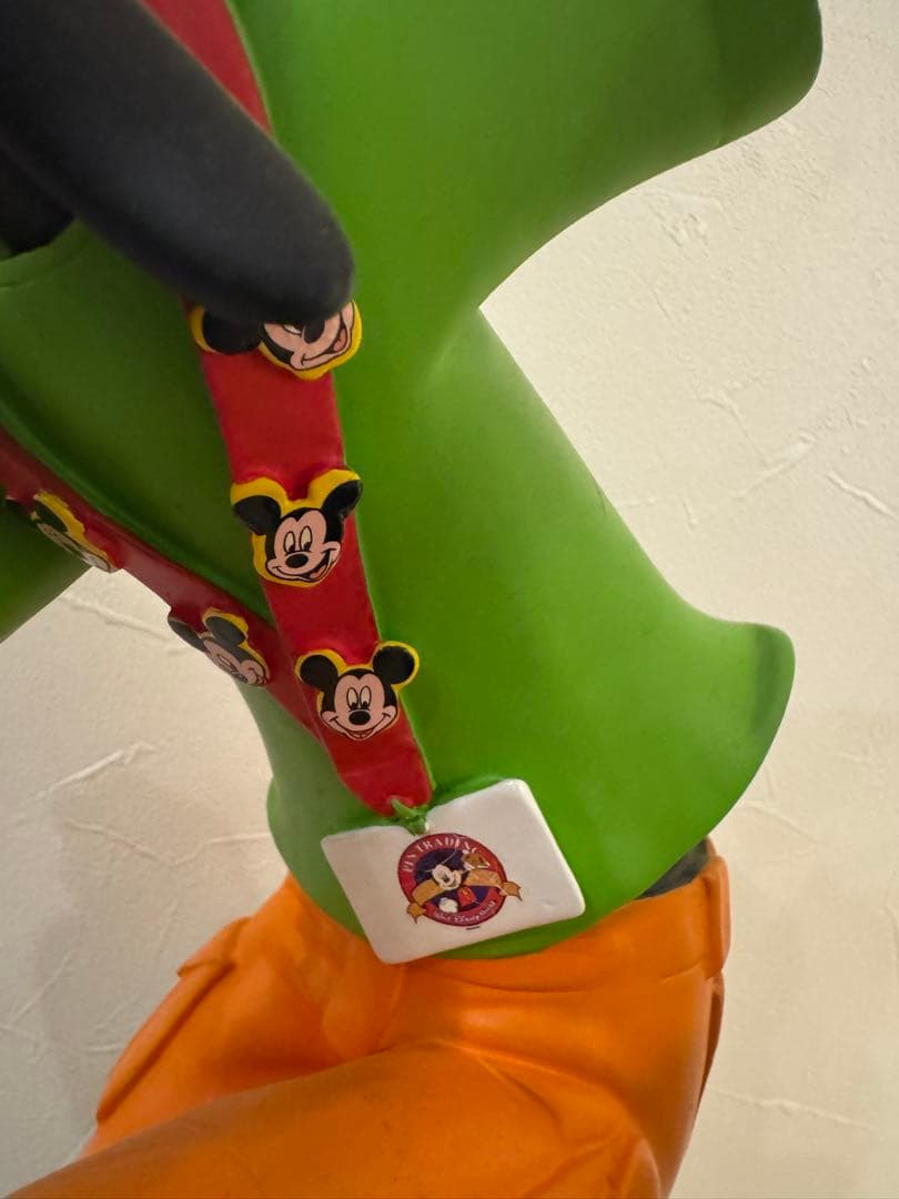 日本未発売　グーフィー　ビックフィギュア