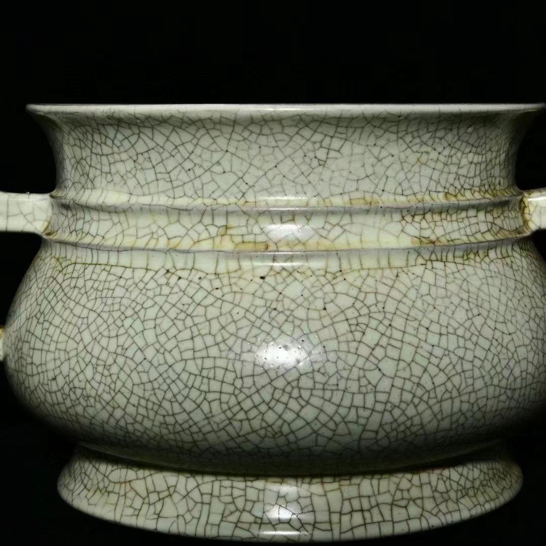 中国古美術・旧蔵の陶磁器双耳炉・12x25・茶道具・案頭・置物・文房具