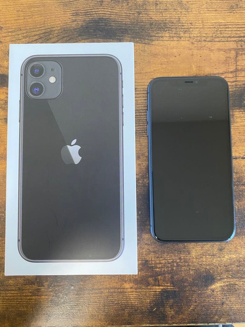 ジャンク品iPhone11本体ブラック即購入可