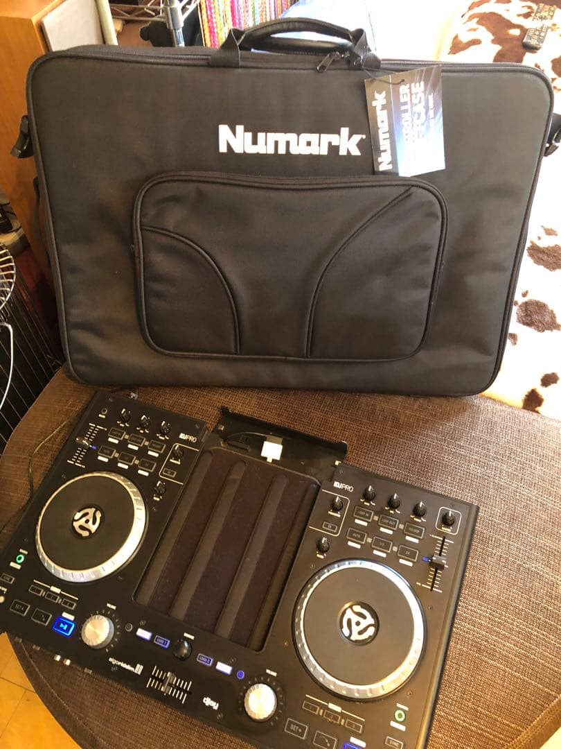 Numark iDJ Pro iPadAir ソフトケース マイク 他