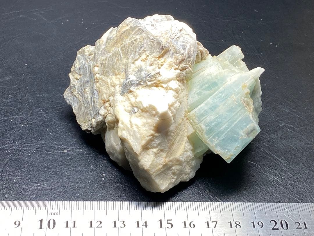 アクアマリン　347g マイカ　雲母