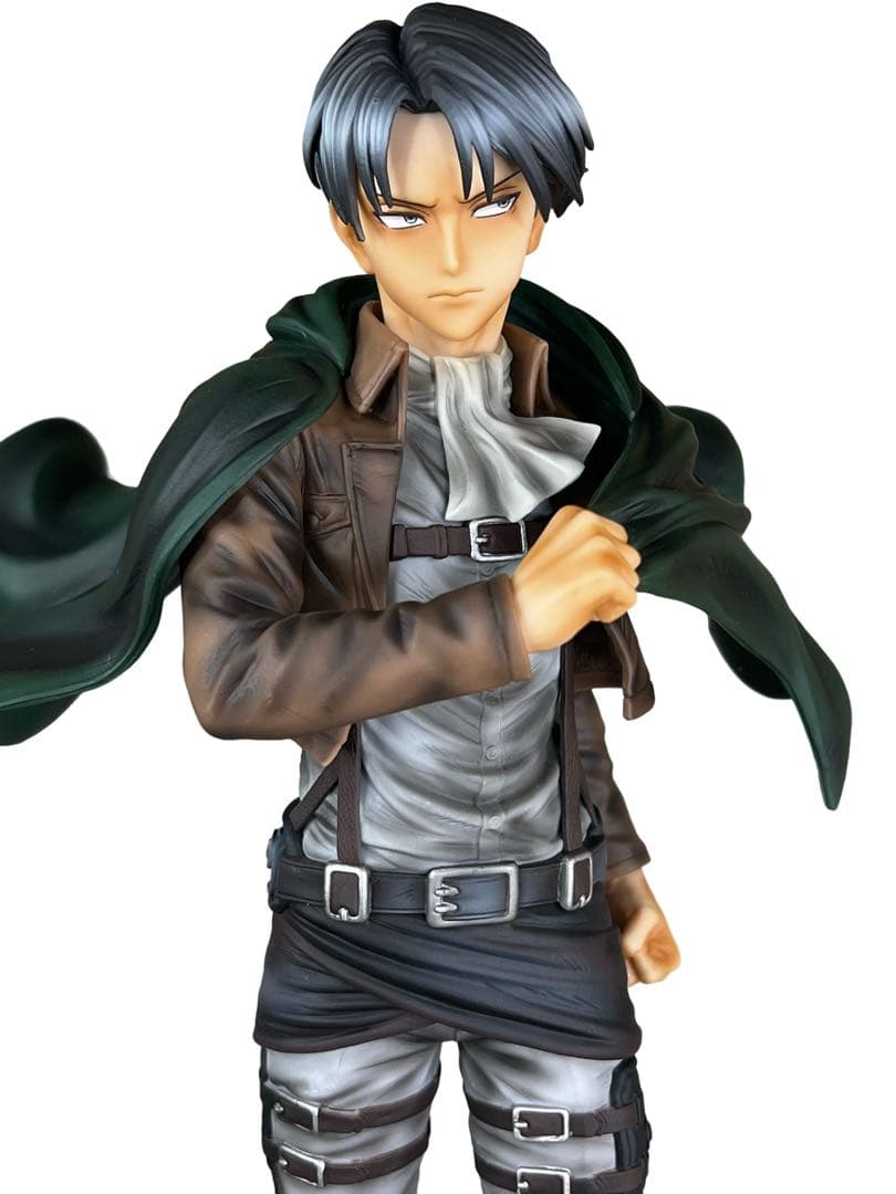 リペイントフィギュア 進撃の巨人 Grandista リヴァイ - メルカリ