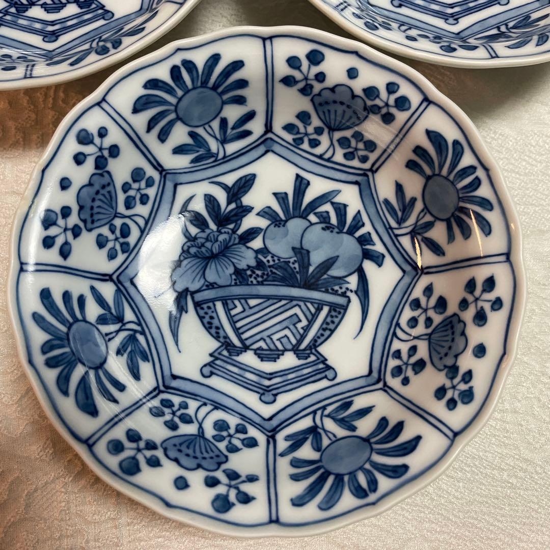 源右衛門 染付梅地紋 方皿と小皿3枚 染錦梅小紋 方