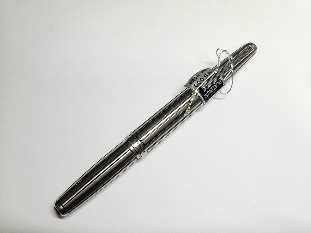 プラチナ万年筆 万年筆 18K WG 細字 ステンレス ストライプ 廃番 廃盤
