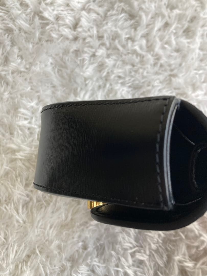 CELINE ブラックショルダーバッグミニ クロード / シャイニーカーフスキン