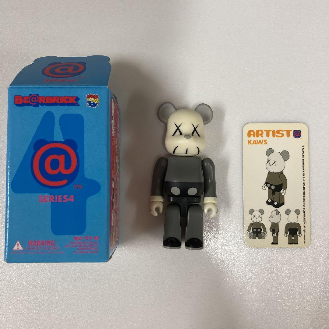 ベアブリック シリーズ4 シークレット 100% カウズ KAWS kaws ベア