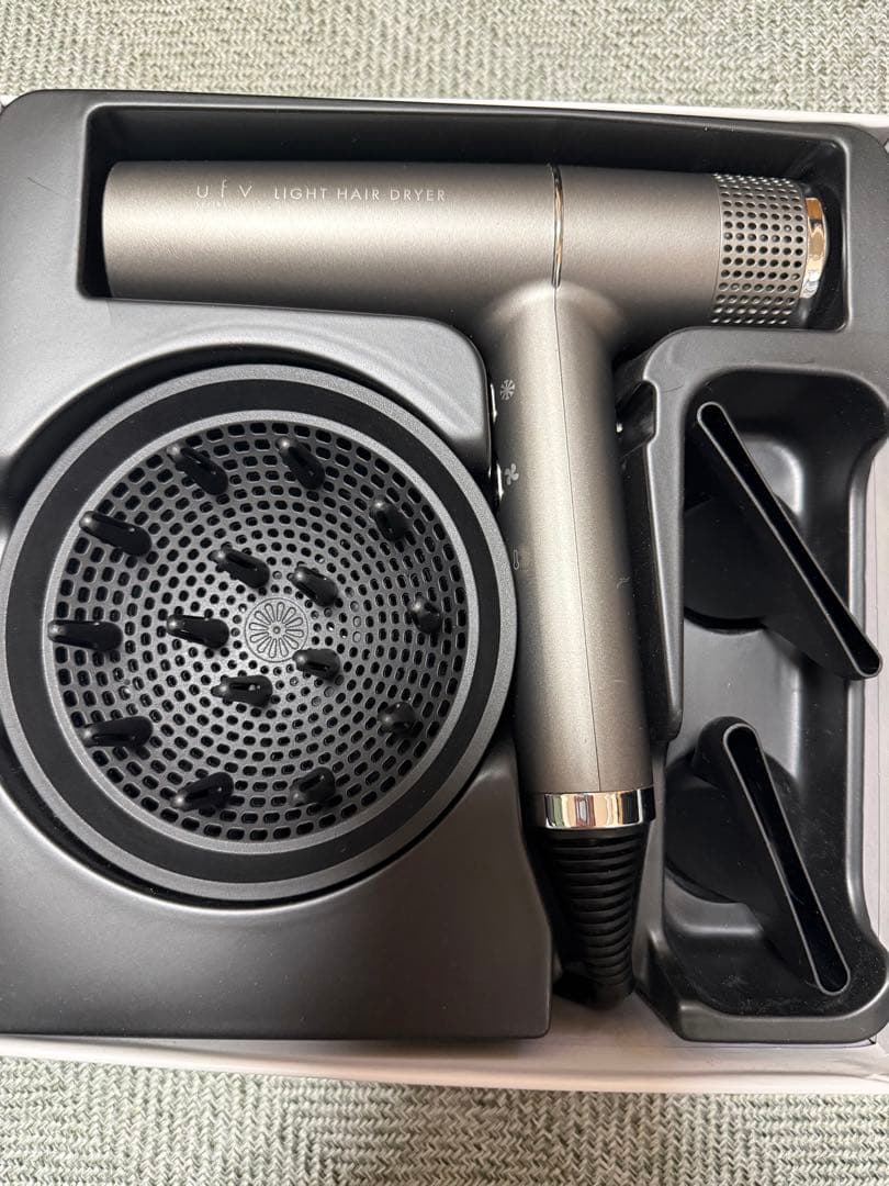 ⭐︎トモ⭐︎ufv LIGHT HAIR DRYER