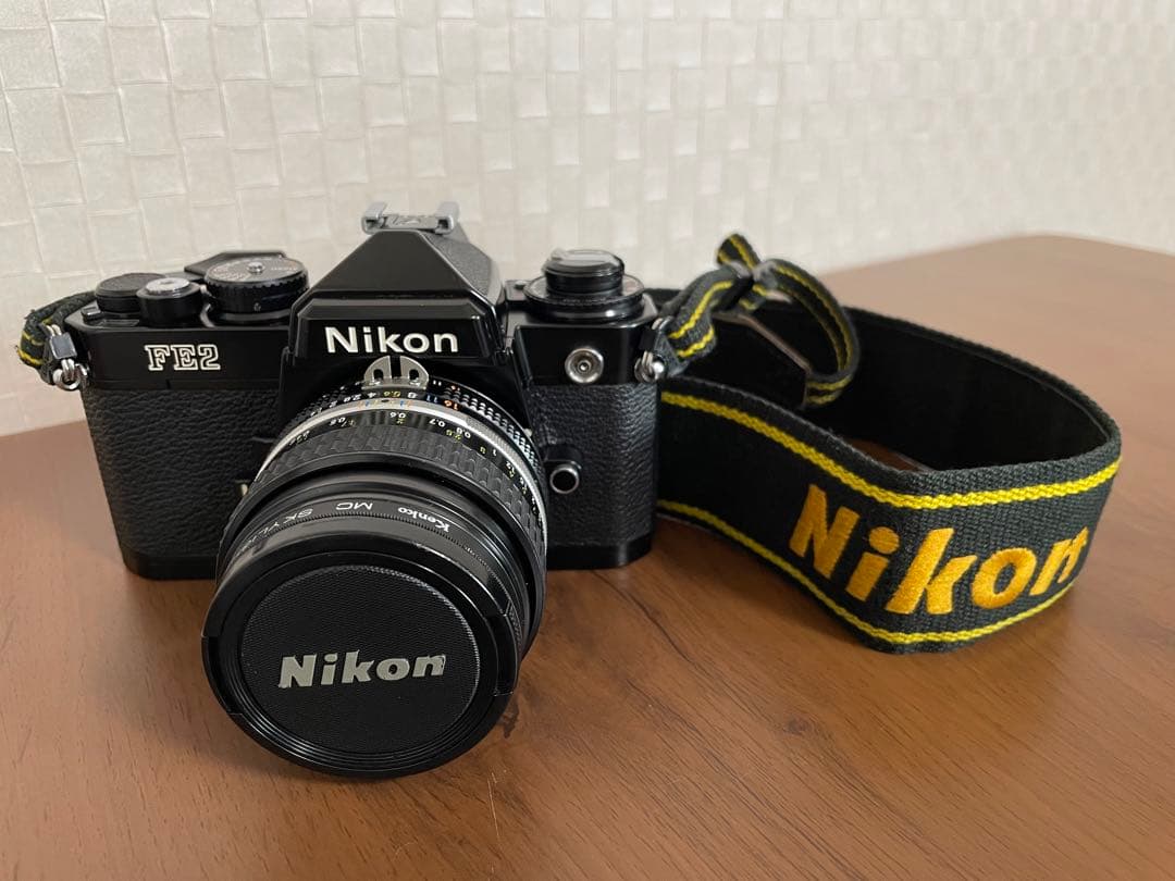ニコン Nikon FE2 フィルムカメラ+望遠レンズ ケース付き セット