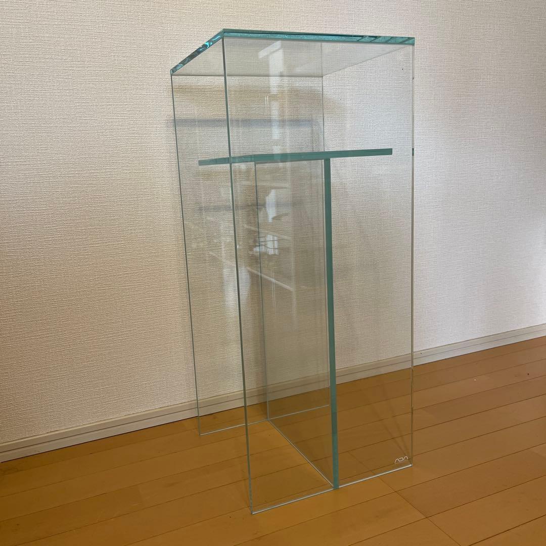 アクリル水槽 1200×200×200 背面、底面黒マット板