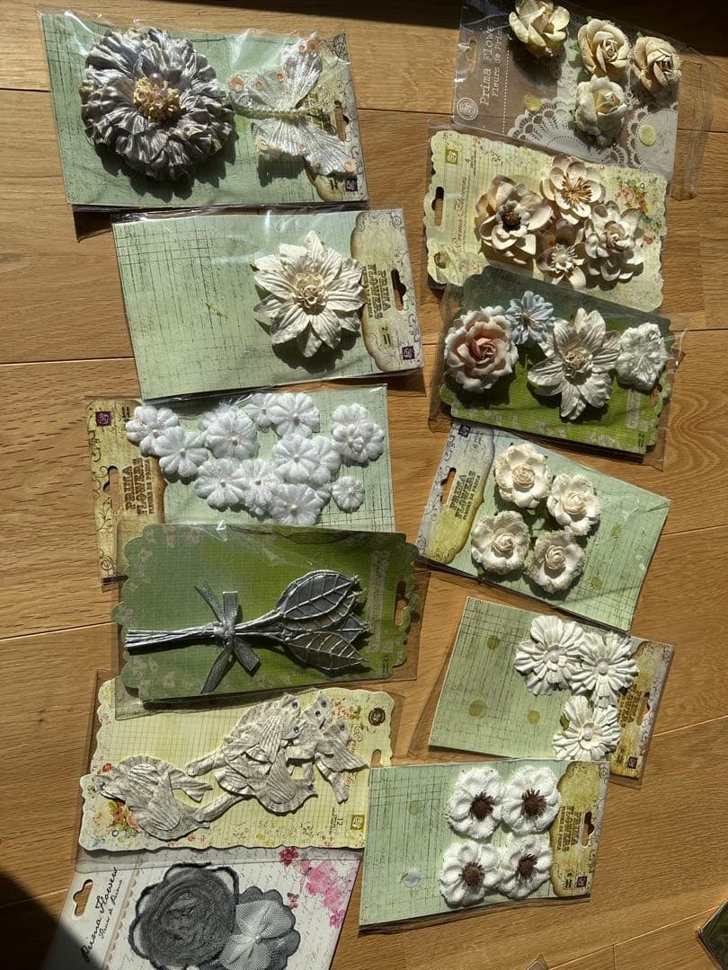 スクラップブッキング ペーパーフラワー