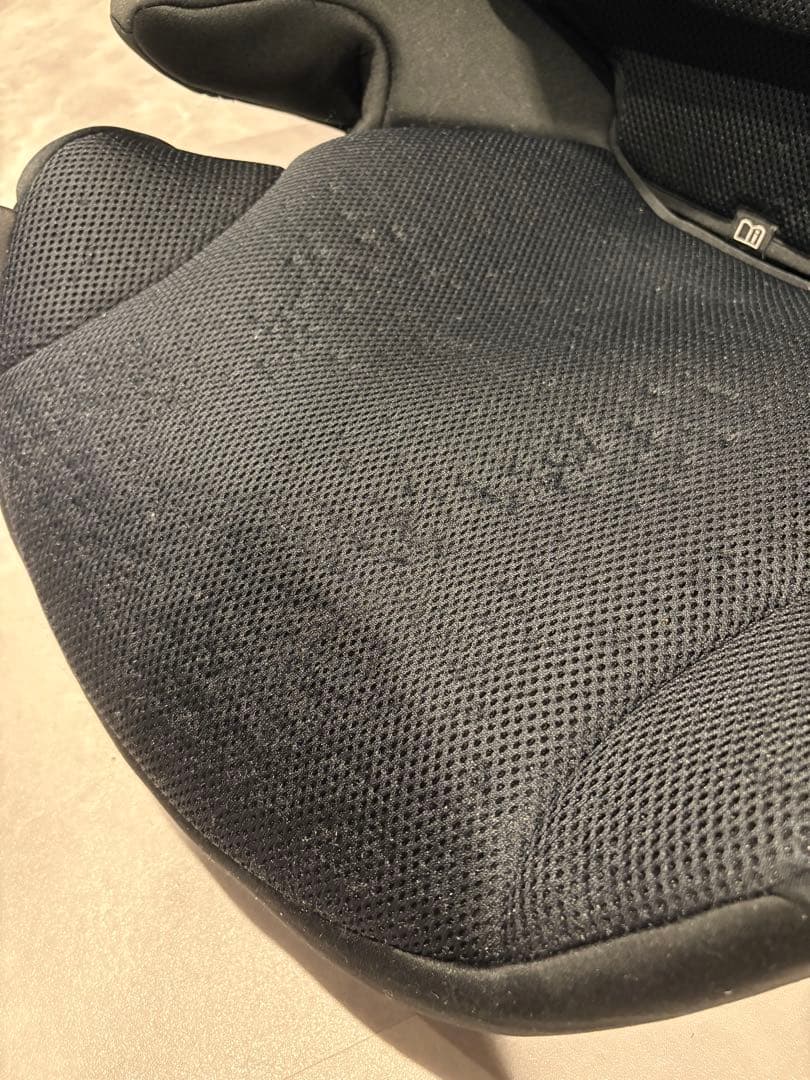 cybex　サイベックス　ジュニアシート Ti-Fix