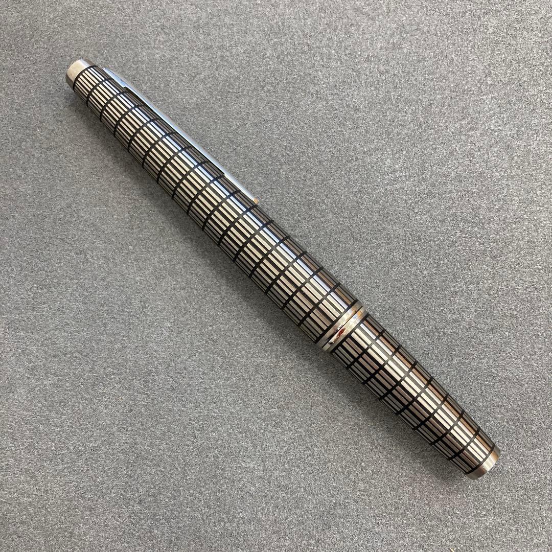 PILOT パイロットELITE エリート 万年筆 格子柄18K 750 / F - メルカリ