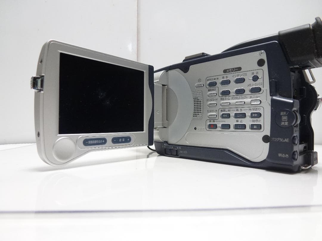 動作品 Mini DV　ソニーデジタルビデオカメラ　SONY DCR-TRV30
