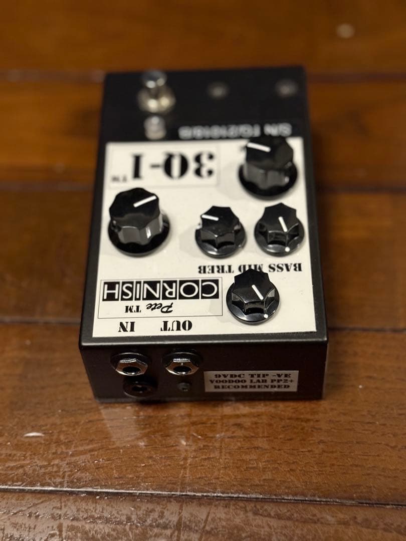 ギター Pete Cornish 3Q-1 3 band active EQ