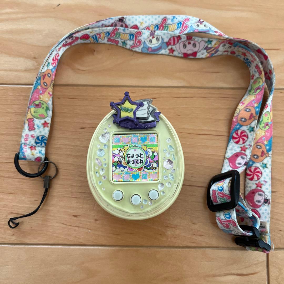 Tamagotchi P's イエロー ストラップ Tamagotchi P's イエロー ストラップ Tamagotchi P's イエロー