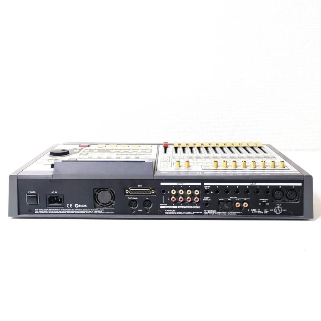 Roland マルチトラックレコーダー VS-1824CD