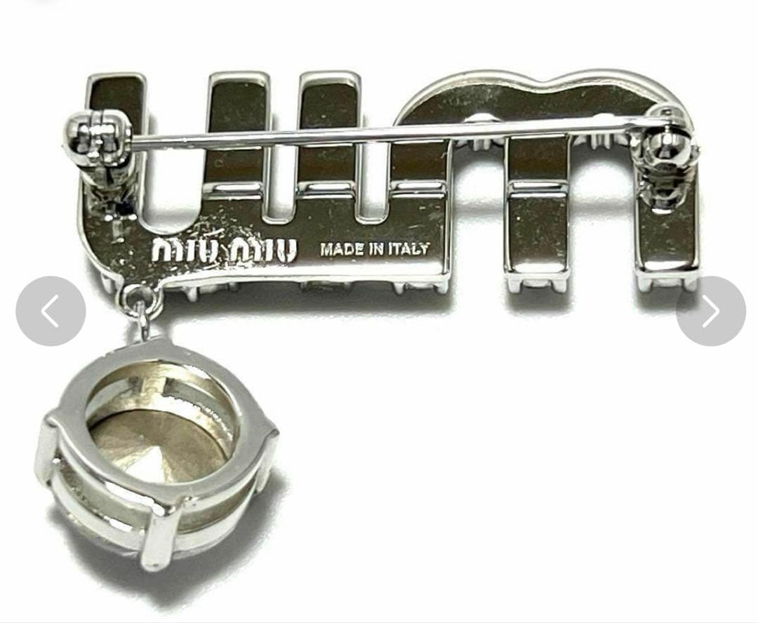 miumiu クリスタルブローチ｜miu miu クリスタルブローチ ビジュー