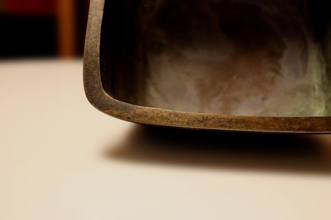 唐物 宣徳銅 宝雲銘 四方香炉 状態良好