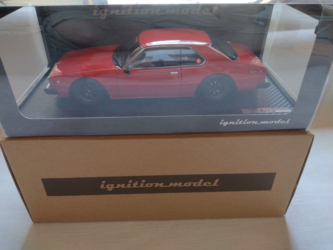 ken1/18日産スカイラインジャパンGT-ES(C210)レッド