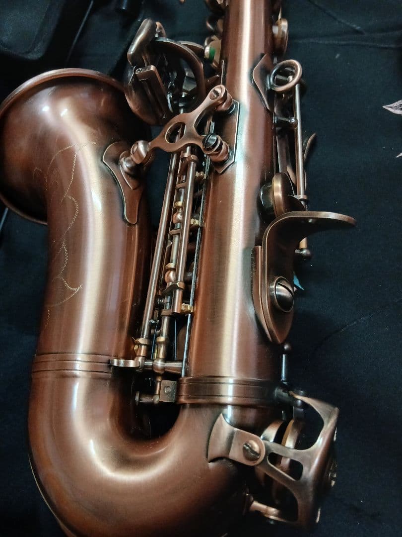 カーブド　ソプラノサックス　アンティークブロンズ　無銘　美品