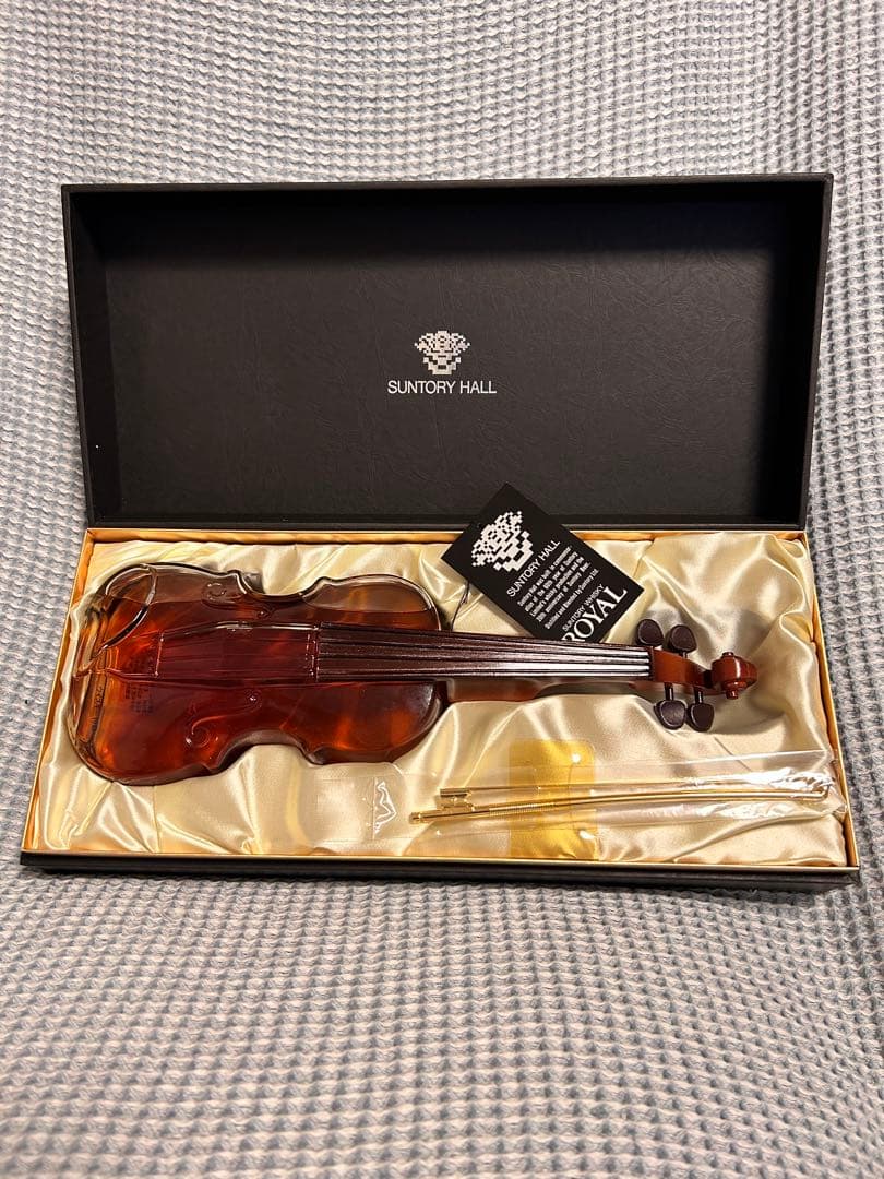 古酒】サントリー ウィスキー ローヤル バイオリン型ボトル