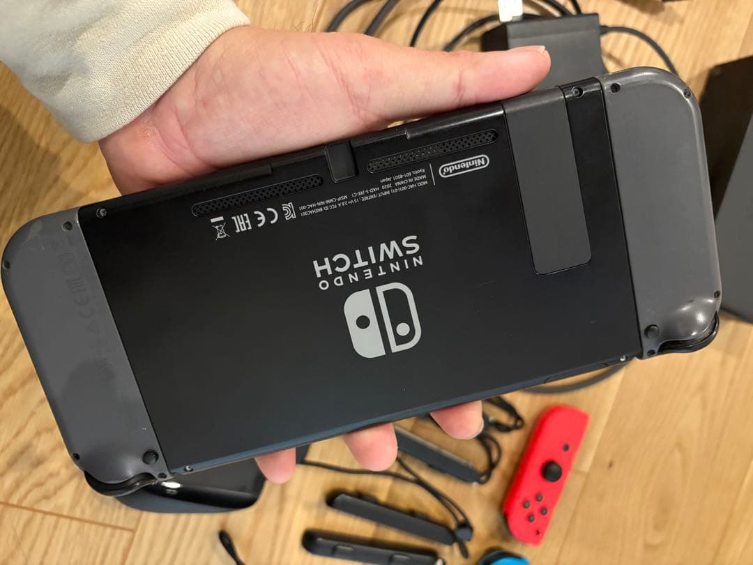 Nintendo Switch 本体 ネオンレッド/ブルー