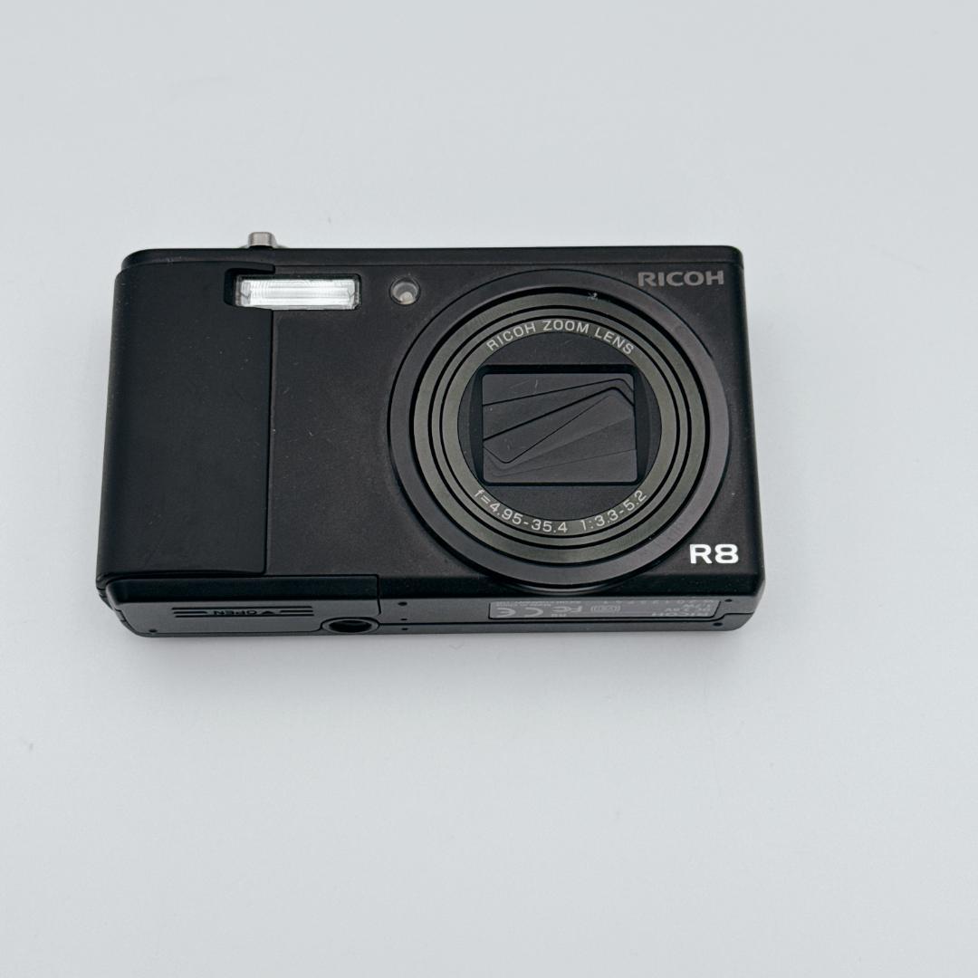 【極美品】RICOH リコー コンパクトデジタルカメラ R8 ブラック