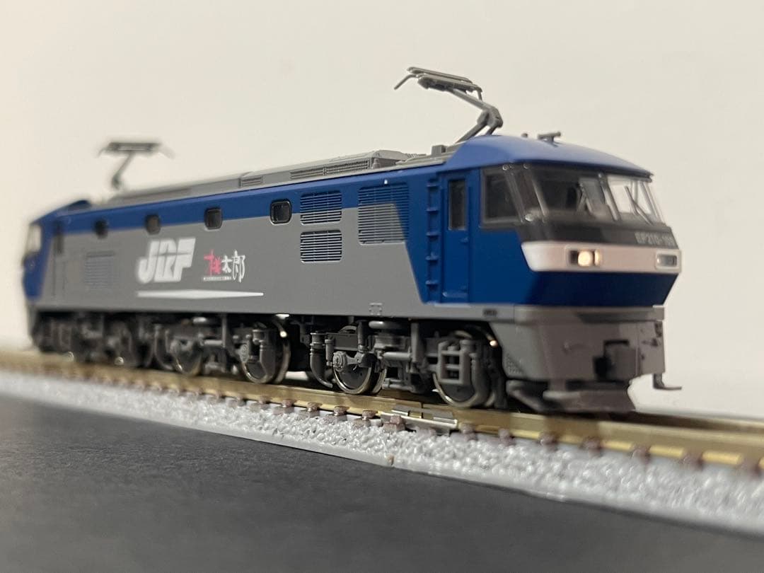 貨物列車 62レ EF210型機関車とコンテナ車両セット