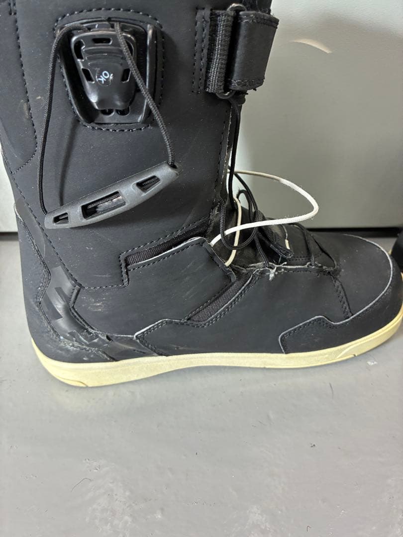 遠藤さま専用　DEELUXE スノーボードブーツ ブラック 男性用