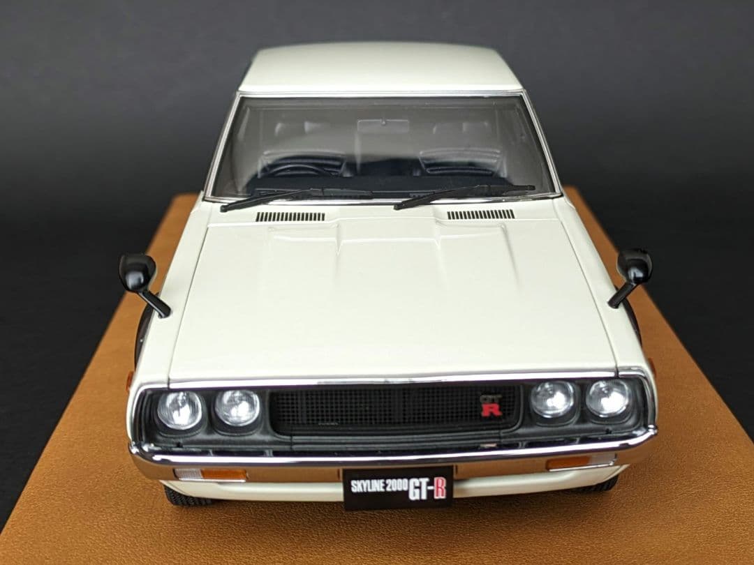 オートアート 1/18 日産 スカイライン 2000 GT-R KPGC110
