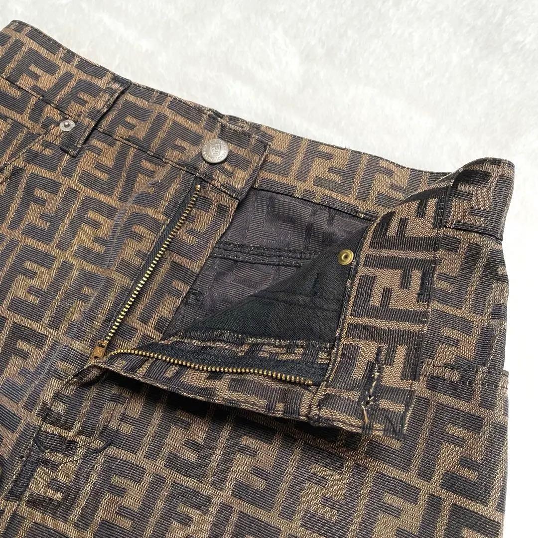 【美品】FENDI 膝丈 タイトスカート ズッカ 総柄 大きめ
