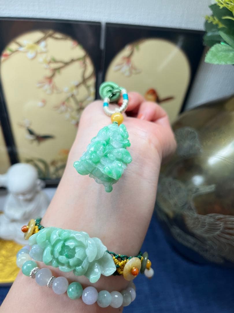 贅沢品❣️本翡翠 貴重なアップルグリーン翡翠・吉祥如意紋付きの発財