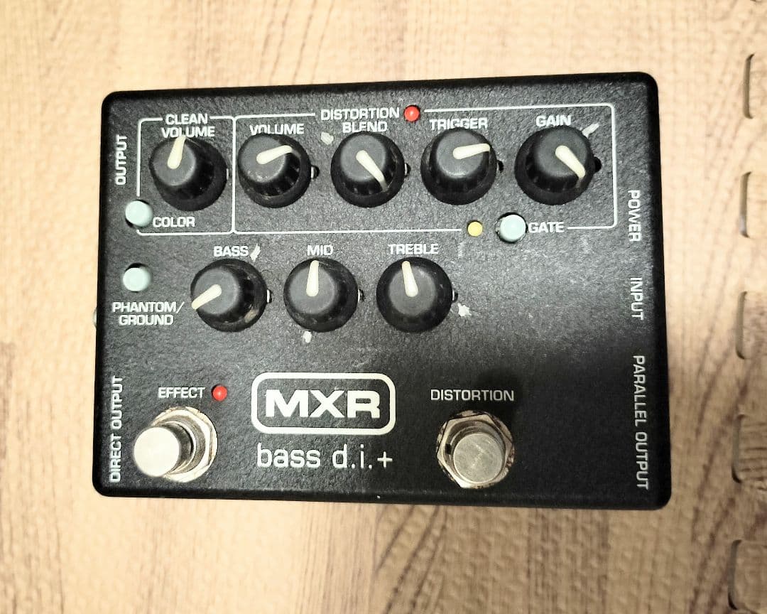 LIVE IN PENTAGRAM ピンバッジの通販はau PAY マーケット - 輸入雑貨の