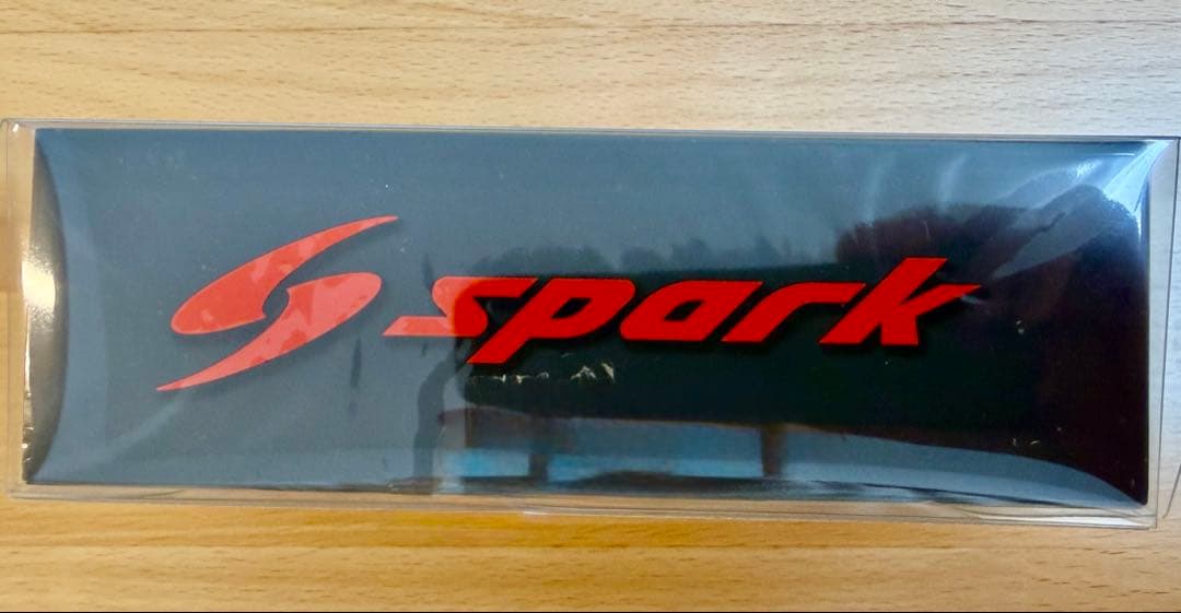 スパーク 1/43 フィッティパルディ F8 1980 イギリスGP ミニカー